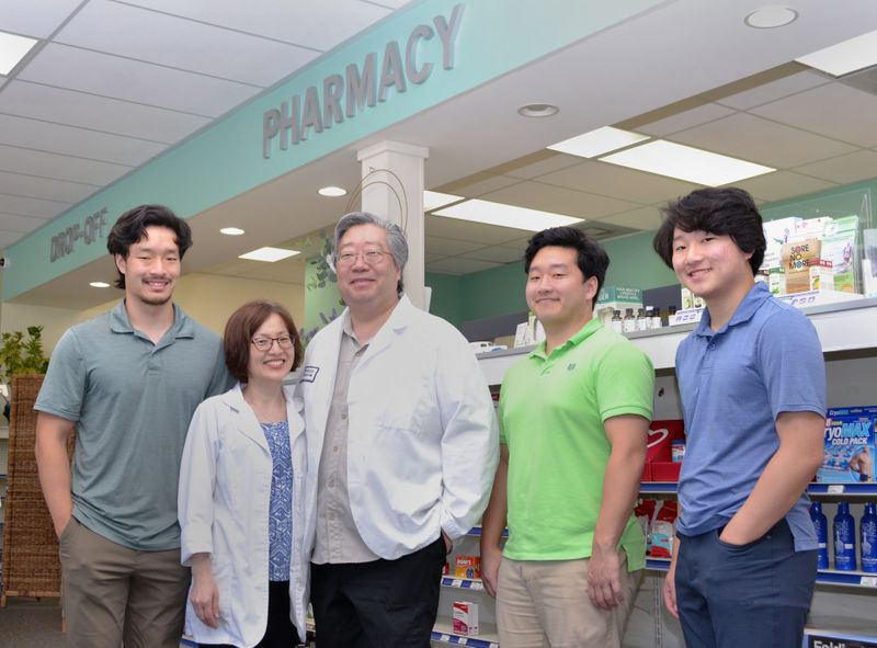 Georgetown Medicine Shoppe team